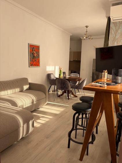 Apartament cu 2 camere decomandat în Năvodari Tabără — fotografia 1