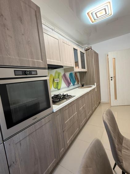 Apartament cu 3 camere decomandat în Militari