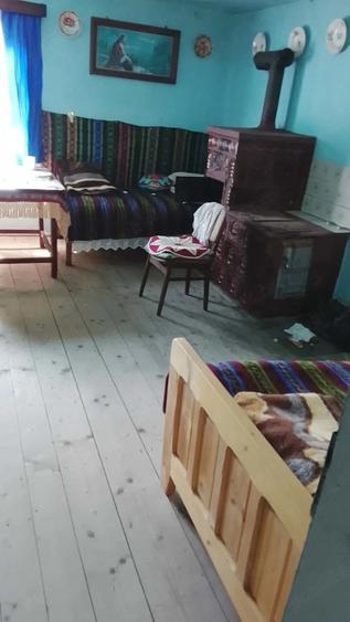 Casă cu 3 camere cu Teren 900 Mp în Telciu