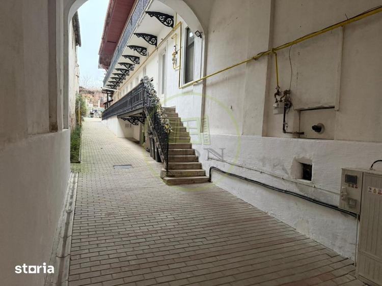 Apartament cu 5 camere în Reghin
