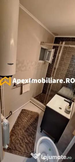 Apartament cu 3 camere decomandat, mobilat în Colentina