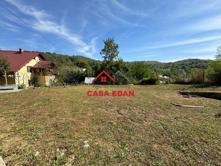 Casă individuală cu 4 camere cu Teren 800 Mp în Breaza