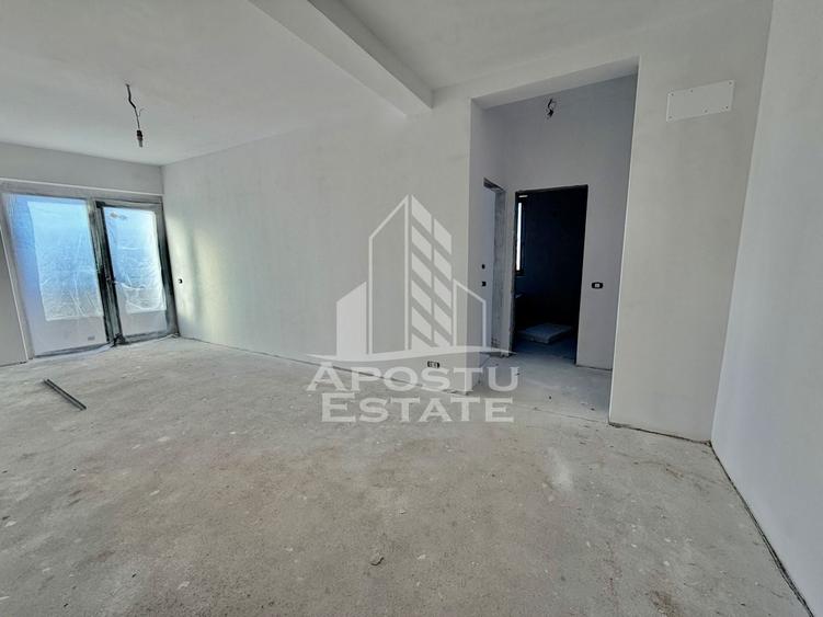 Apartament cu 2 camere semidecomandat în Giroc