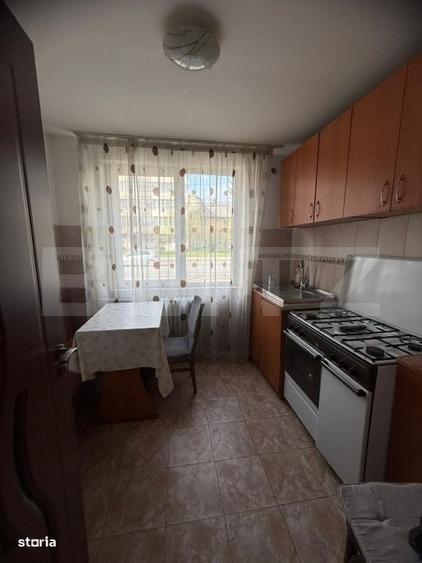 Apartament cu 2 camere decomandat în Policlinica