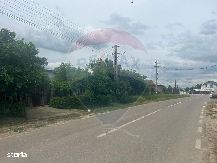 Casă cu 4 camere în Bogza