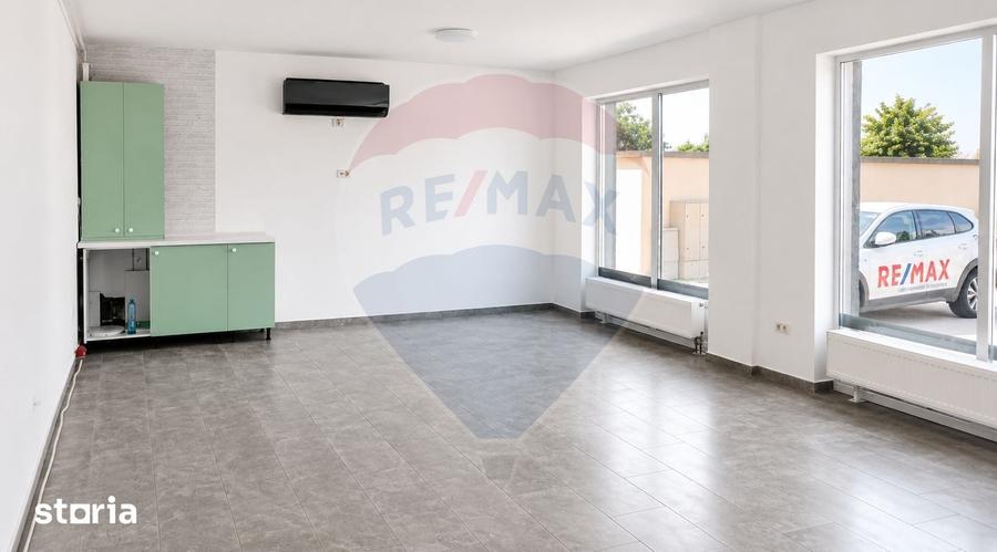 Spațiu comercial, de 169 mp, în Uliești