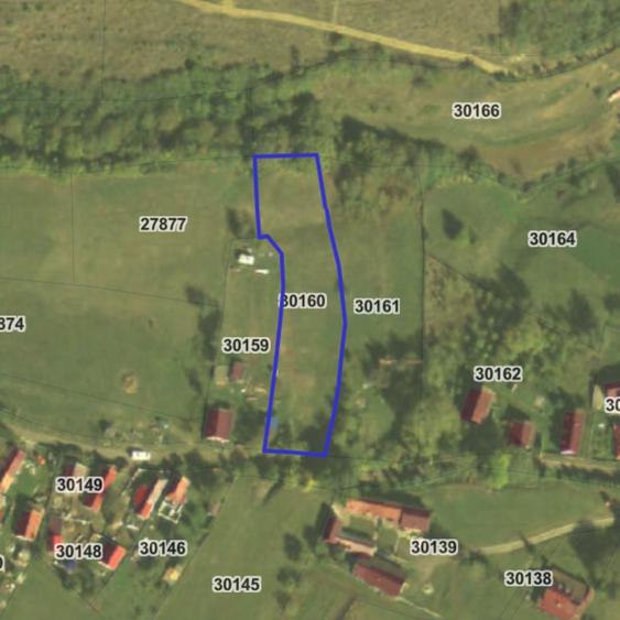 Teren intravilan de 2675 mp, în Pădureni