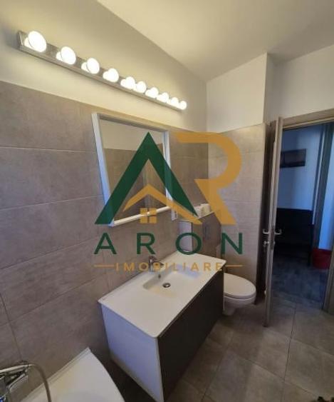 Apartament cu 3 camere decomandat, mobilat în Unirii