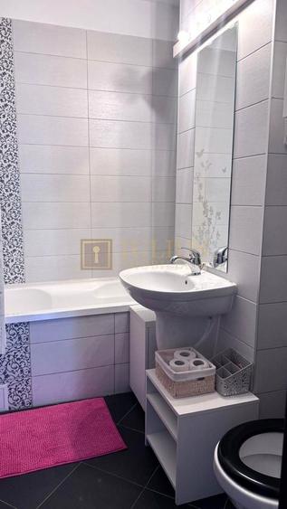 Apartament cu 3 camere decomandat, mobilat în Torontalului