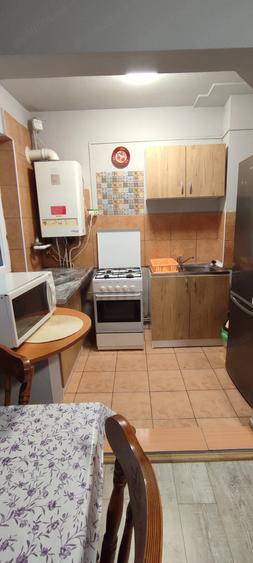 Apartament cu 2 camere nedecomandat în Central