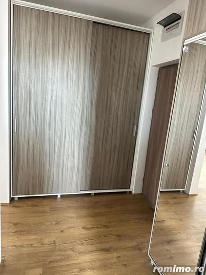 Apartament cu 2 camere semidecomandat în Dumbrăvița
