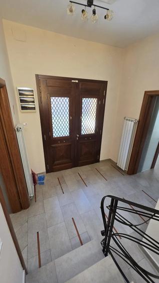 Casă cu Teren 50 Mp în Cotroceni