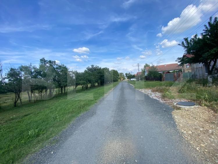 Teren Construcții intravilan de 550 mp, în Dragșina