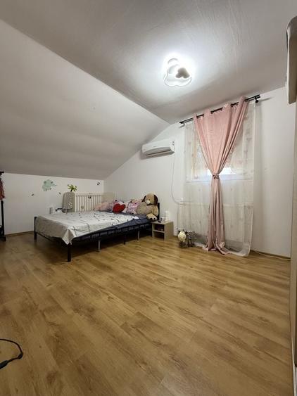 Apartament cu 2 camere semidecomandat în Fizicienilor