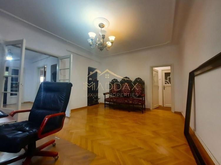 Apartament cu 5 camere decomandat, mobilat în Dorobanți