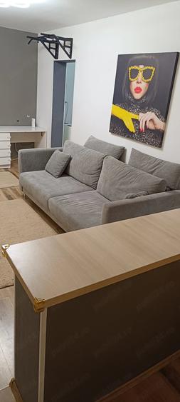 Apartament cu 2 camere semidecomandat în City Park Mall