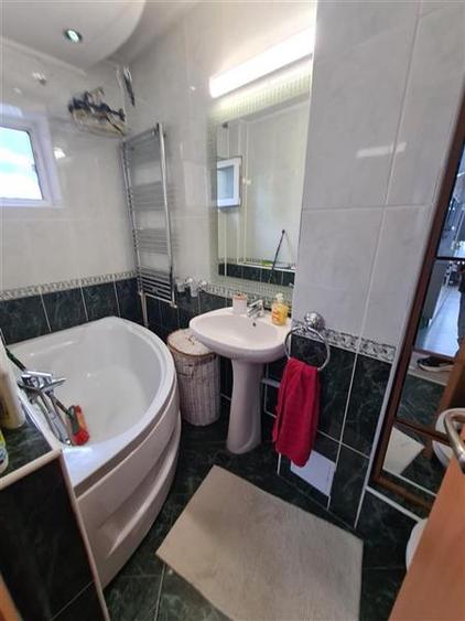 Apartament cu 2 camere decomandat, mobilat în Astra