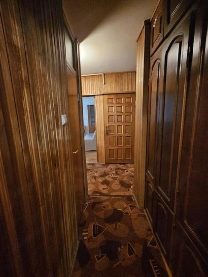 Apartament cu 2 camere decomandat în Eremia