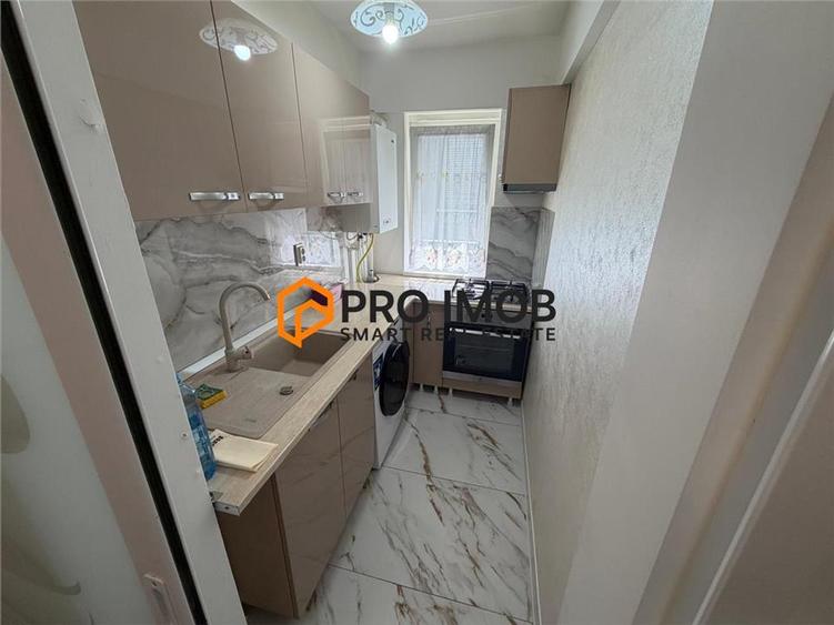 Apartament cu 2 camere decomandat, mobilat în 1 Decembrie