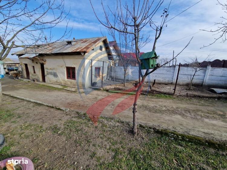 Casă cu 3 camere în Scăești