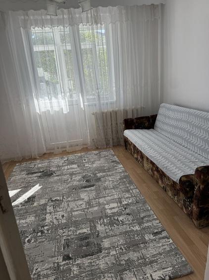 Apartament cu 3 camere decomandat în Ultracentral