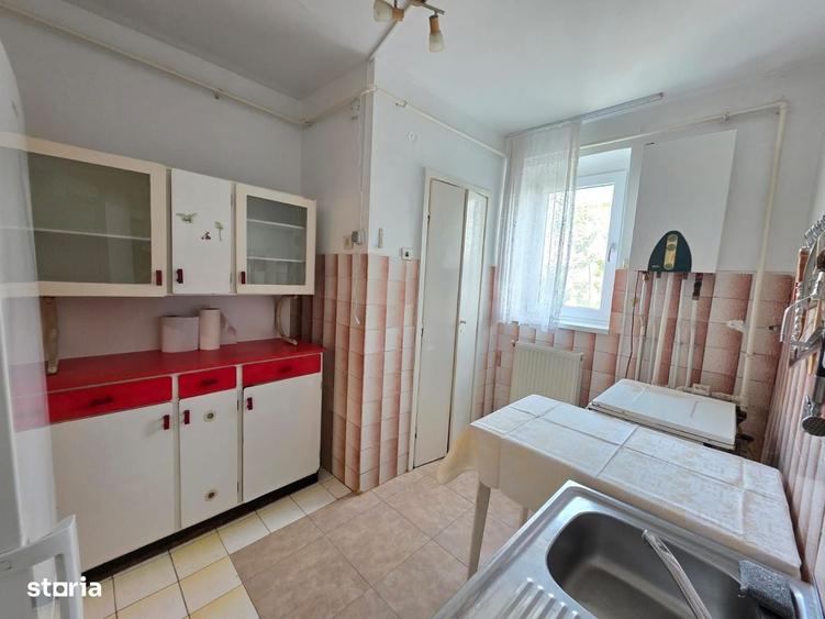 3 camere, etaj intermediar, zona Bogdan Dragos, 2 balcoane - 6