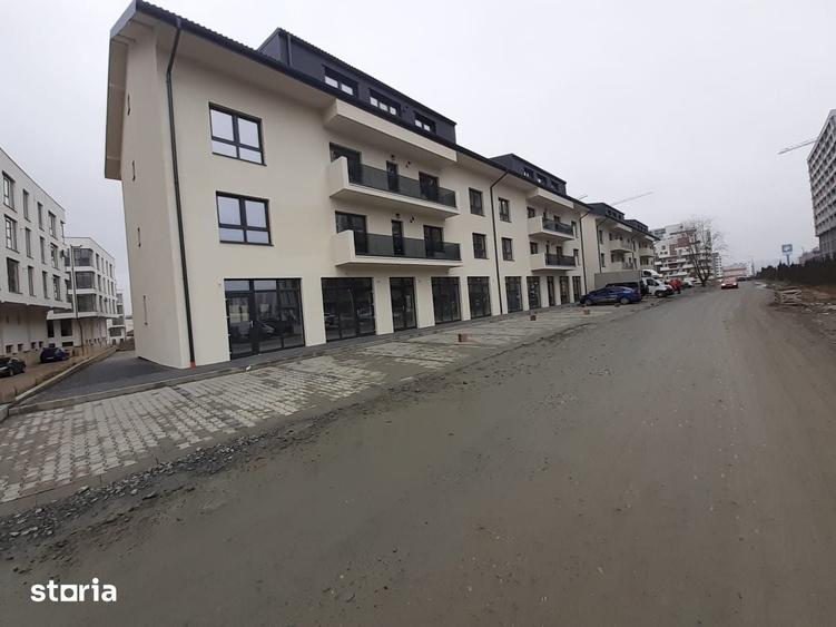 Spațiu comercial, de 76 mp, în Șelimbăr