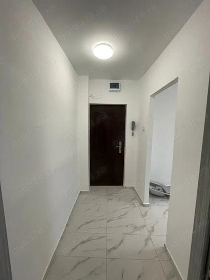 Apartament cu 2 camere semidecomandat în Dâmbovița
