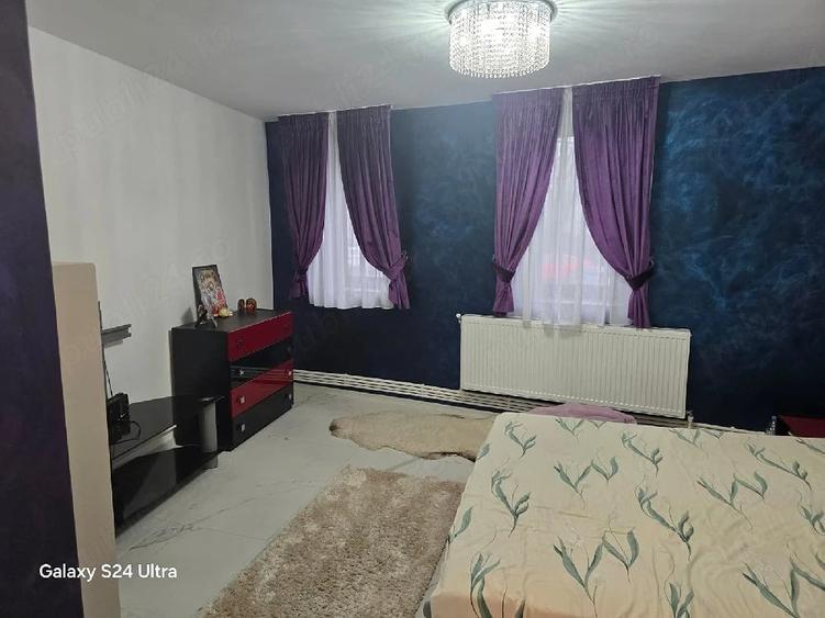 Casă cu Teren 80 Mp în Central