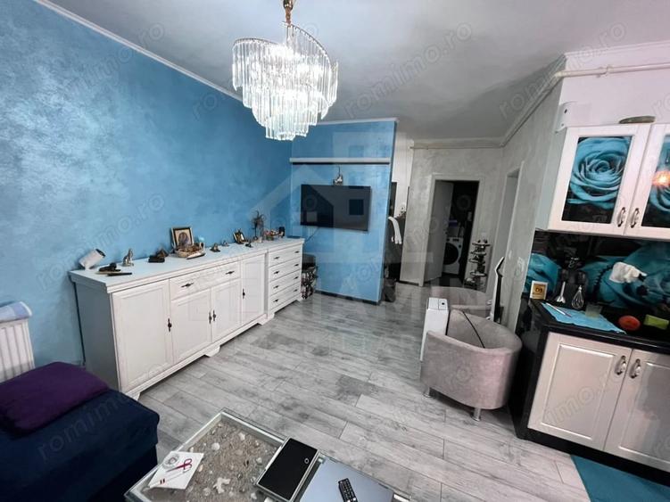 Apartament cu 2 camere semidecomandat în Sânpetru