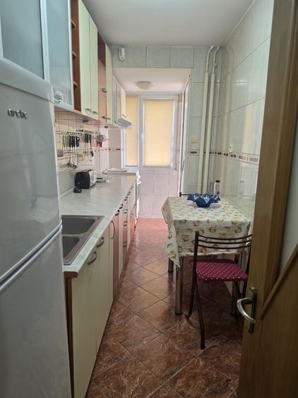Apartament cu 2 camere semidecomandat în Câmpia Libertății