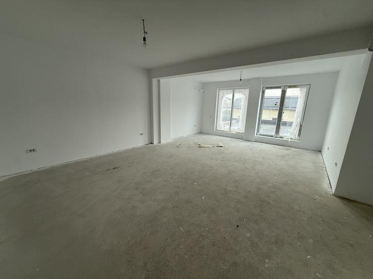 Apartament cu 4 camere decomandat în Theodor Pallady