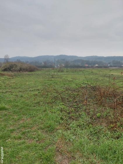 Vand teren intravilan pe malul lacului la Noapte? ,Curtea de Arge? - 8
