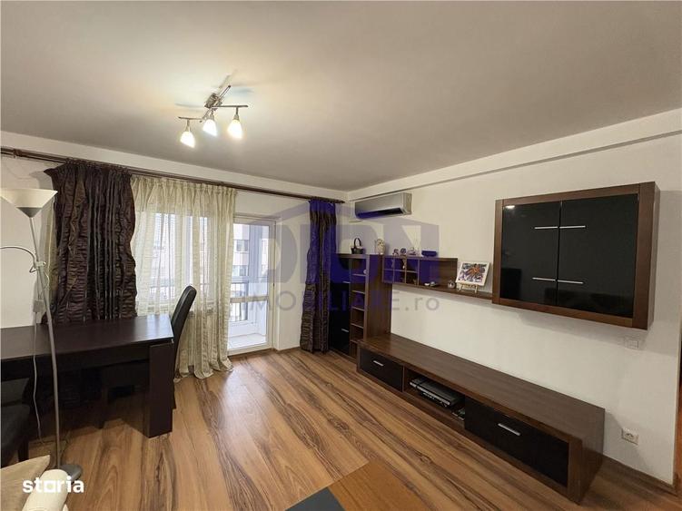 Apartament cu 3 camere decomandat în Unirii