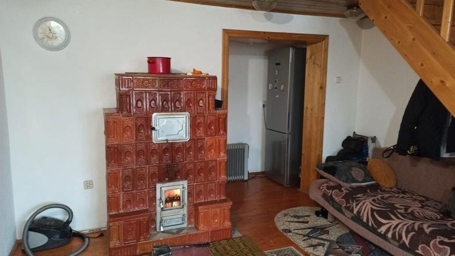 Casă cu 3 camere în Central