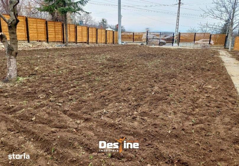 Teren de 688 mp, în Bârnova
