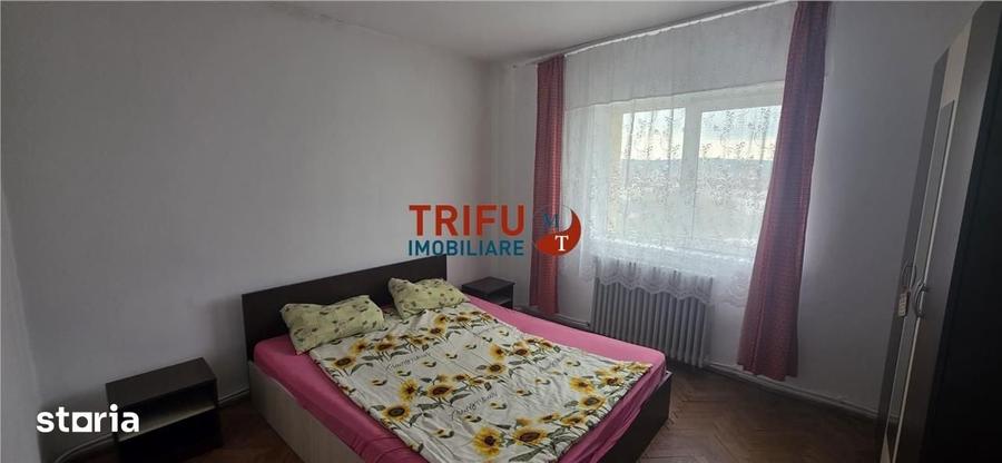 Apartament cu 3 camere decomandat în Tolstoi