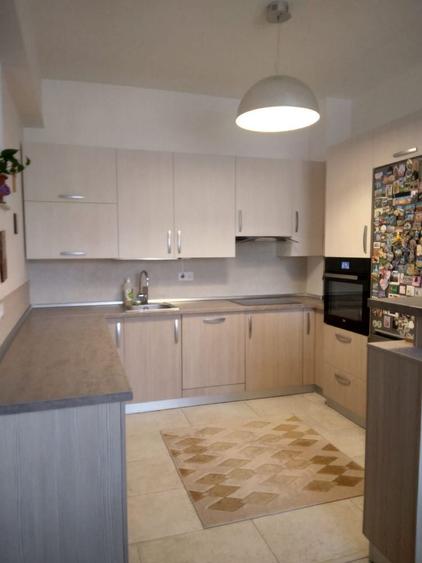 Apartament cu 4 camere decomandat în Gheorgheni