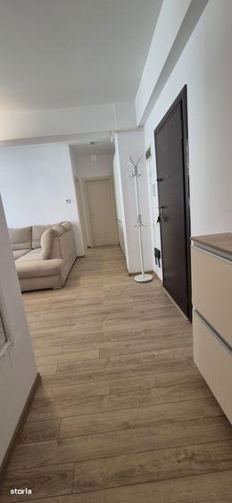 Apartament cu 3 camere, mobilat în Tomis Plus