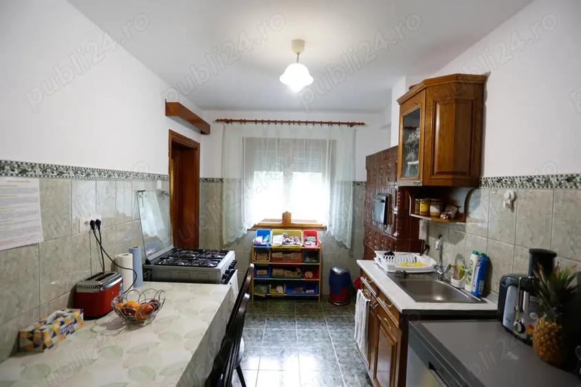 Casă cu 4 camere în Oglinzi