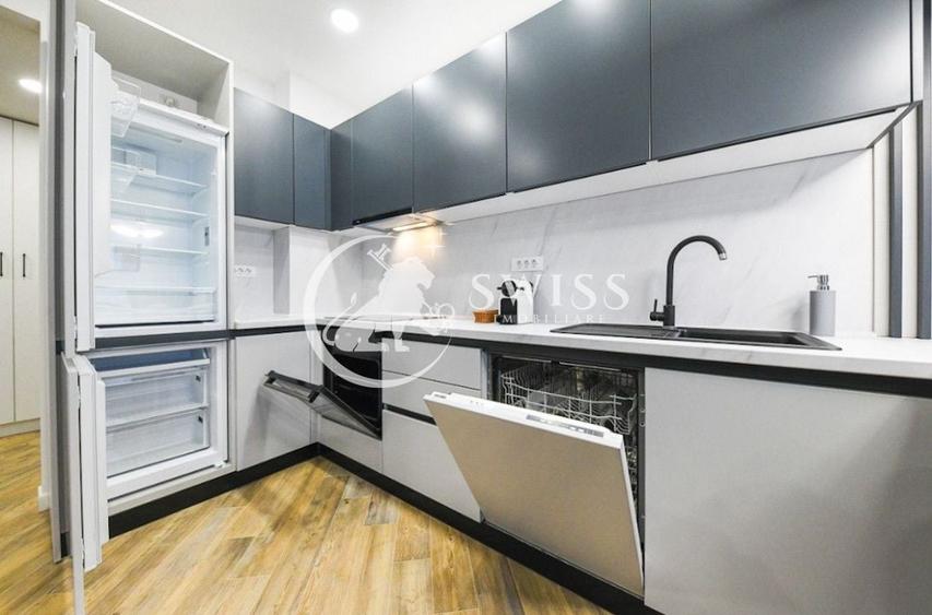 Apartament cu 2 camere semidecomandat, mobilat în Central