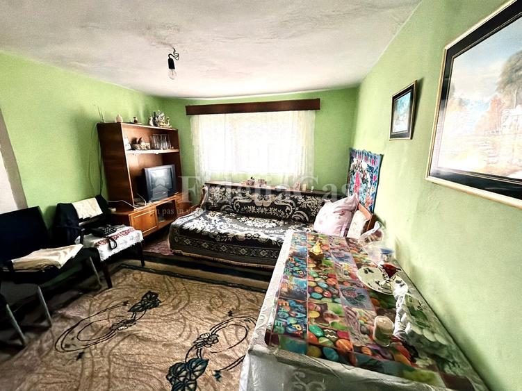 Casă individuală cu 4 camere cu Teren 2099 Mp în Popricani