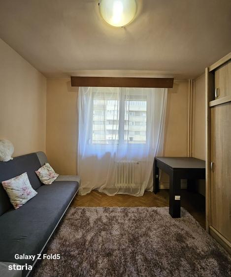 Apartament cu 3 camere decomandat în Ultracentral