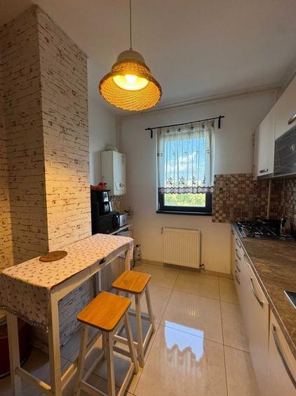 Apartament cu 2 camere decomandat în Crângași