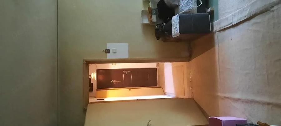 Apartament cu 3 camere semidecomandat în Titan