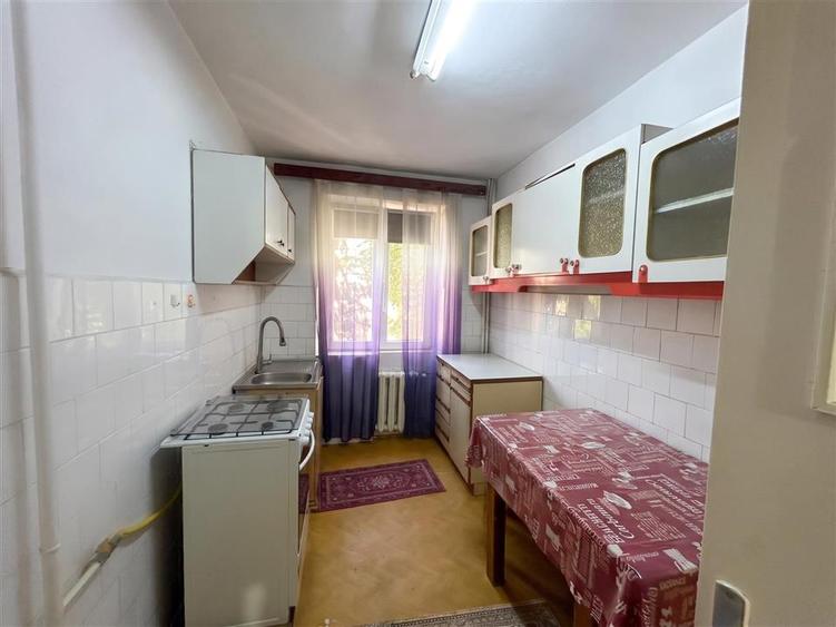 Apartament cu 2 camere decomandat în George Enescu