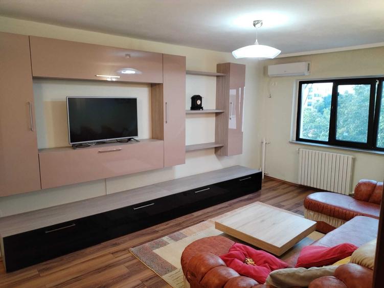 Apartament cu 2 camere decomandat în Exterior Vest
