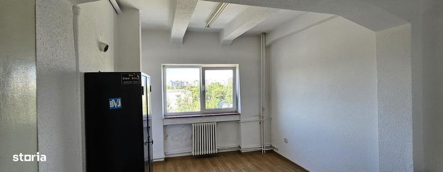 Spațiu comercial, de 1 mp, în Ferentari