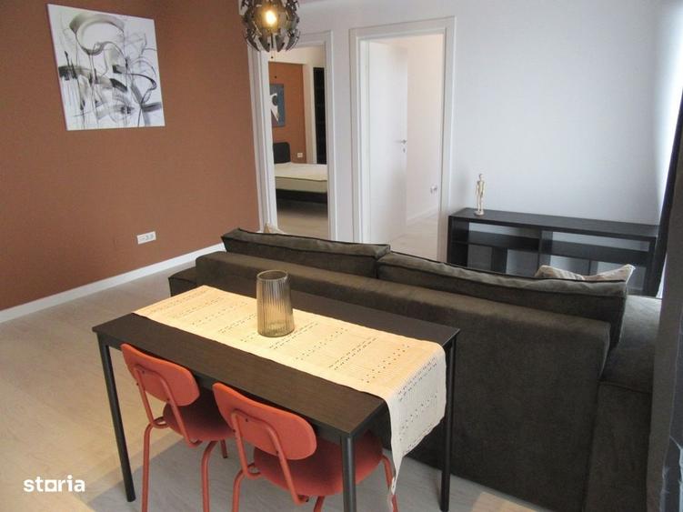Apartament cu 3 camere semidecomandat, mobilat în Fundeni