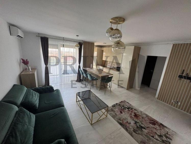 Apartament cu 3 camere, mobilat în Soarelui